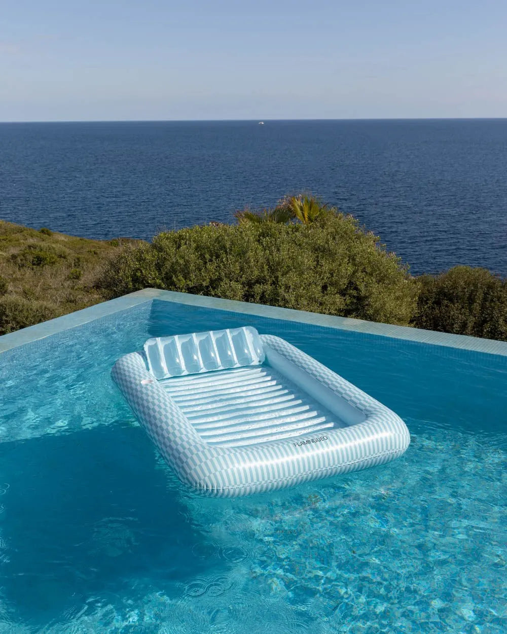 Flotador tanning pool azul - PORTOFINO - Flamingueo