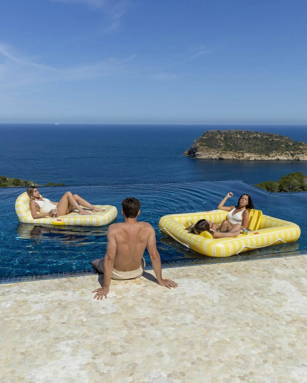 Schwimmende Sonnenliege gelbes Gitter - MALTA - Flamingueo