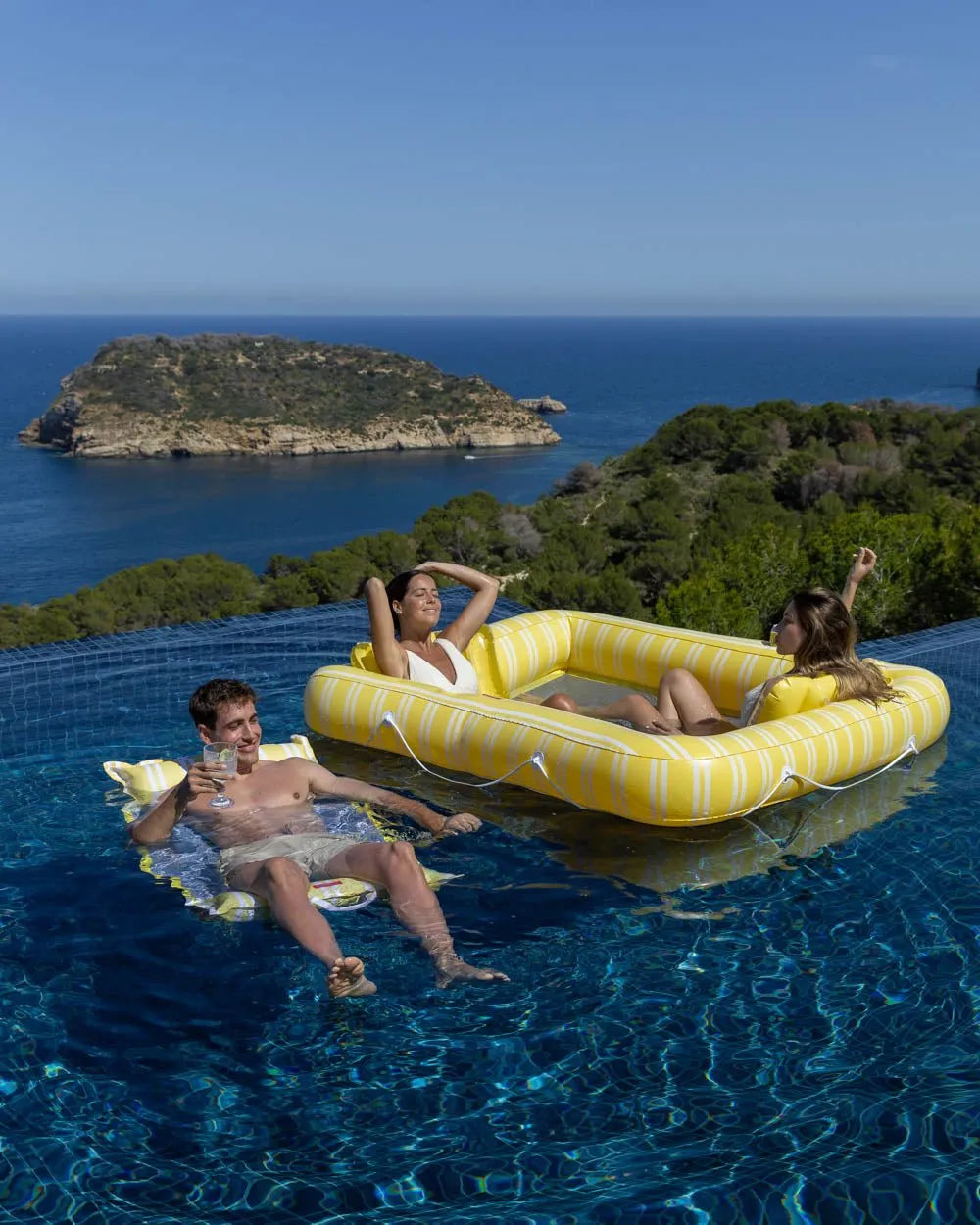 Schwimmende Sonnenliege gelbes Gitter - MALTA - Flamingueo