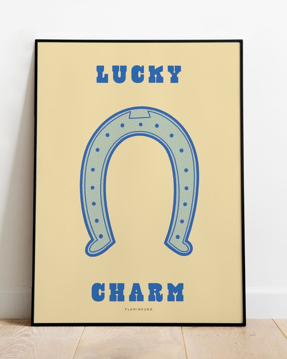 Lámina Decorativa Lucky Charm - WOODY - Flamingueo