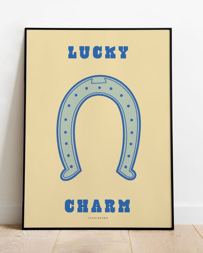 Lámina Decorativa Lucky Charm - WOODY - Flamingueo