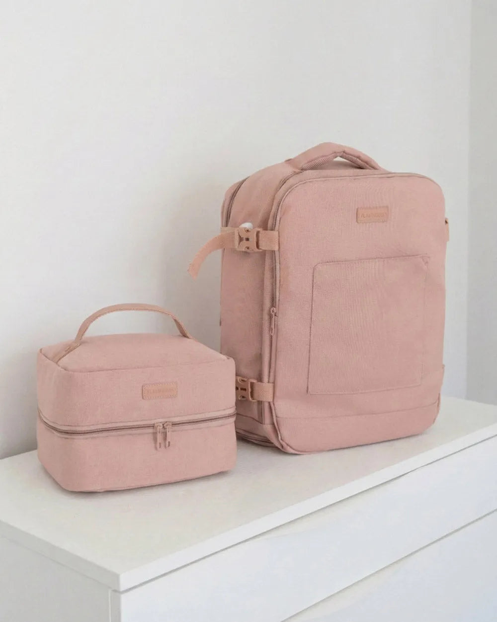 Pack mochila + neceser viaje