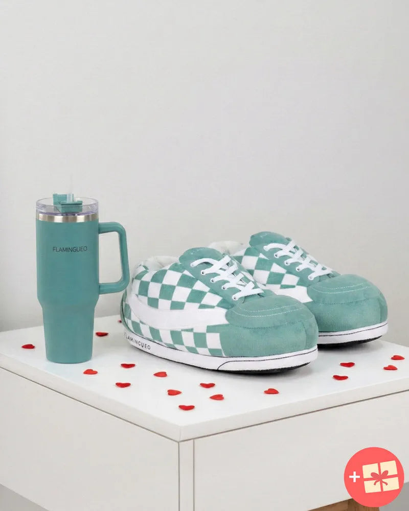 Pack zapatillas casa + termo