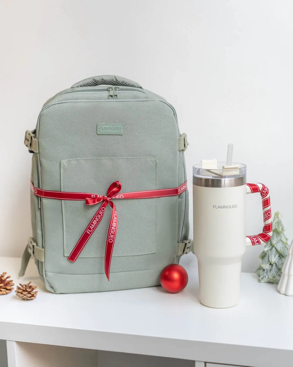 Pack mochila de viaje + termo