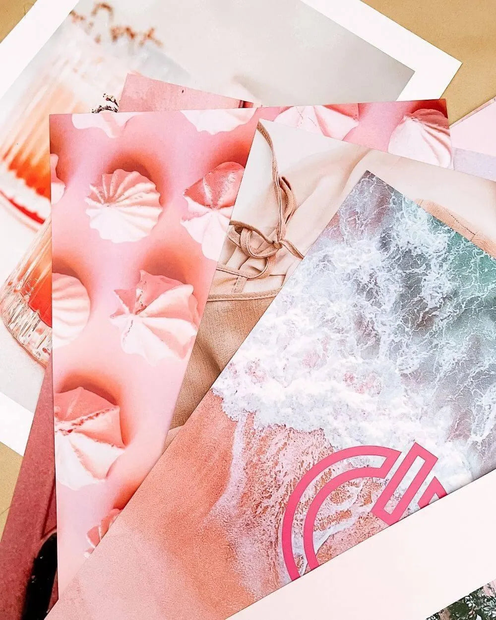 Set de 50 fotos - PINK ISLAND - Flamingueo