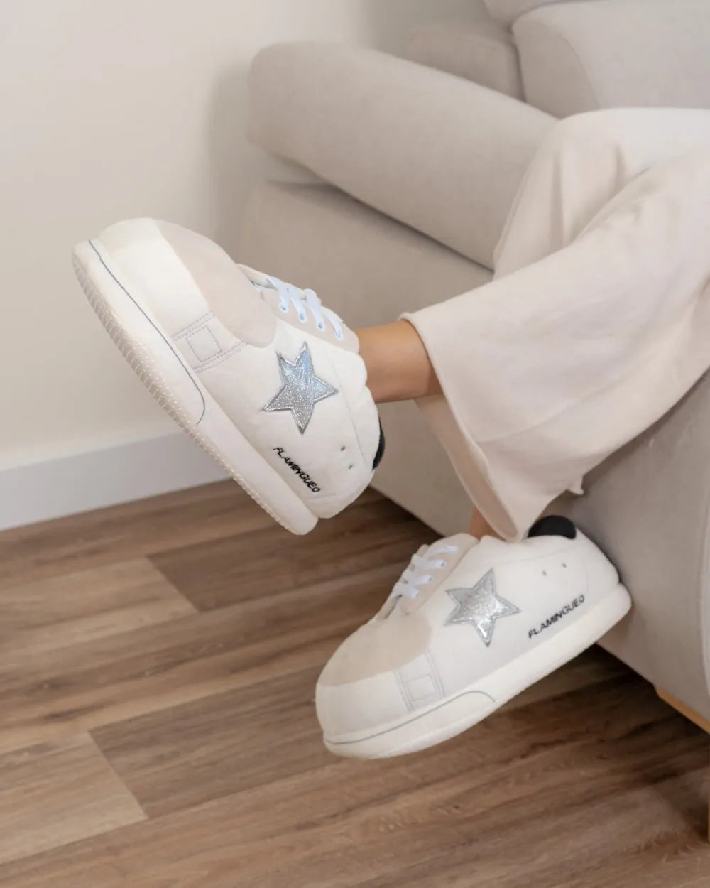 Zapatillas de andar por casa - HOLLYWOOD - Flamingueo