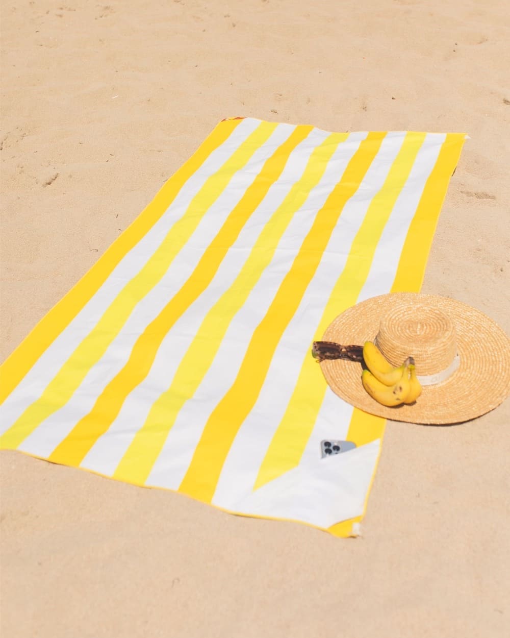 toalla playa grande amarilla